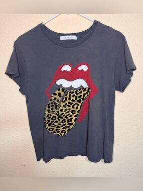 Daydreamer Women’s XS Graphic Tee Leopard Band Concert Grunge Festival